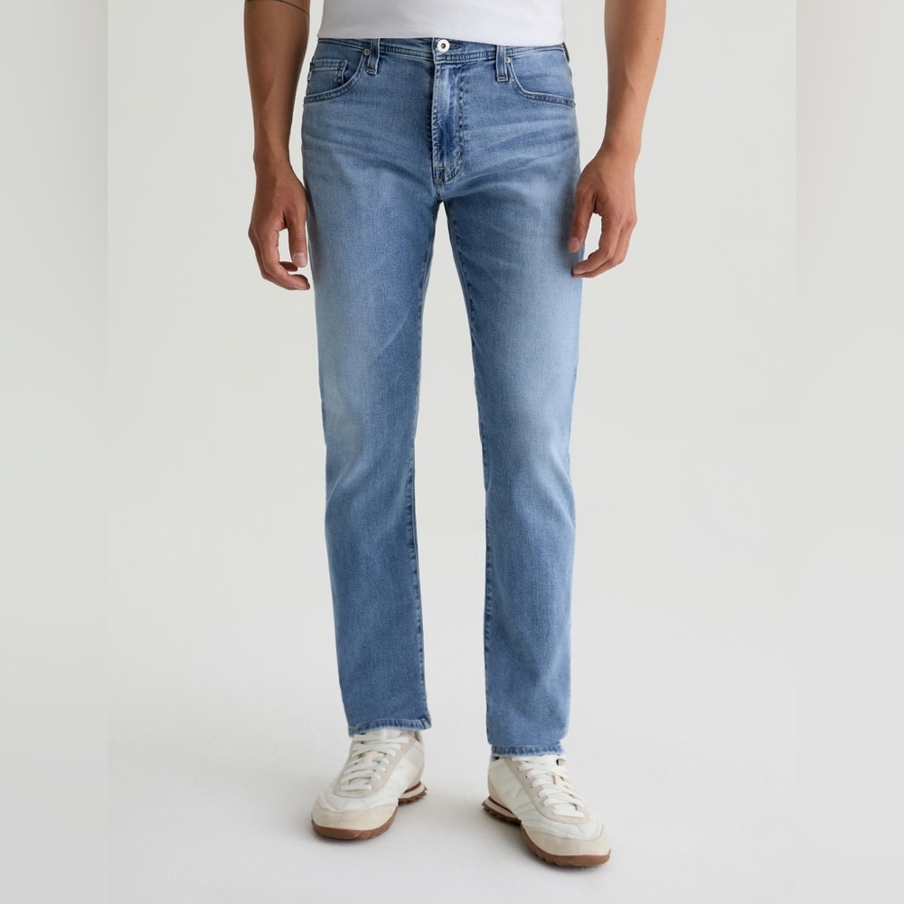AG Adriano Goldschmied Tellis Modern Slim Light Blue Denim Jeans - 33"Wx32"L
